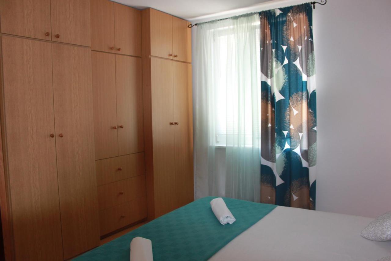 Apartmani Dienes Novi Vinodolski Exteriér fotografie