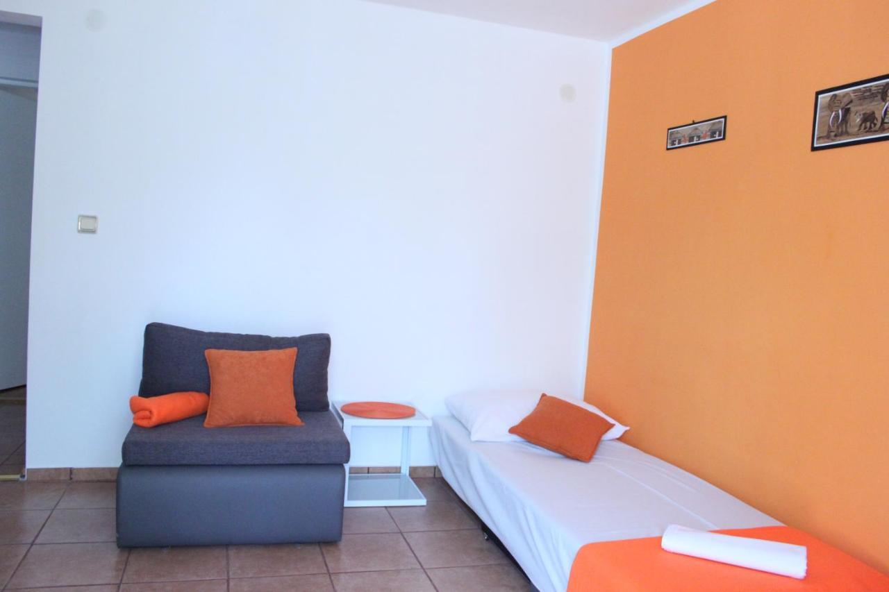 Apartmani Dienes Novi Vinodolski Exteriér fotografie